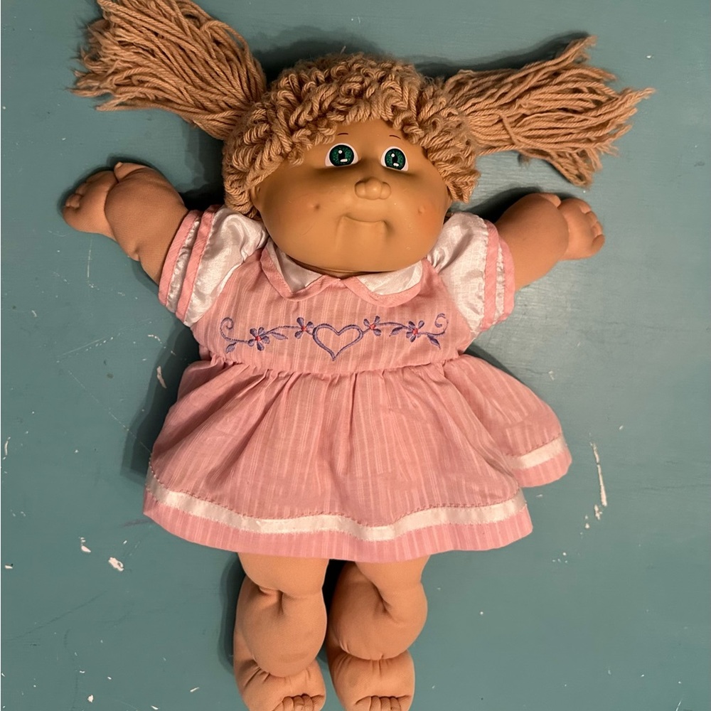 Cabbage Patch Doll Vintage 1985